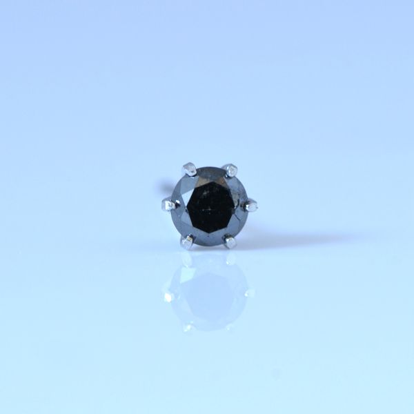 片耳用 プラチナ ブラックダイヤモンド 0.1ct シンプルピアス 1本単位での販売 [ 誕生日 プレゼント ギフト ジュエリー アクセサリー ] 送料無料