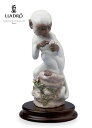 【P10倍以上+割引クーポン】The Monkey LLADRO リヤドロ リアドロ 置物 猿 サル オブジェ インテリア 人形 磁器 おしゃれ スペイン プレゼント 玄関 お祝い 新築 開業 癒し リビング 寝室 事務所 オフィス 【正規品】01006962