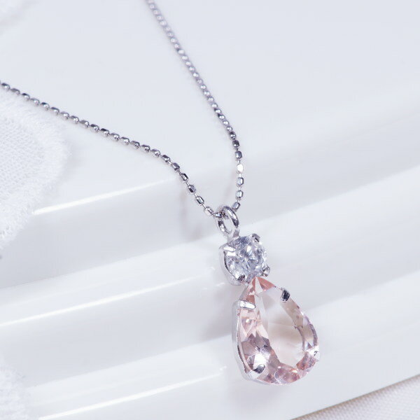 PT 0.8ct モルガナイトペンダント ペアシェイプ プラチナ 45cm クリスマス ギフト 結婚式