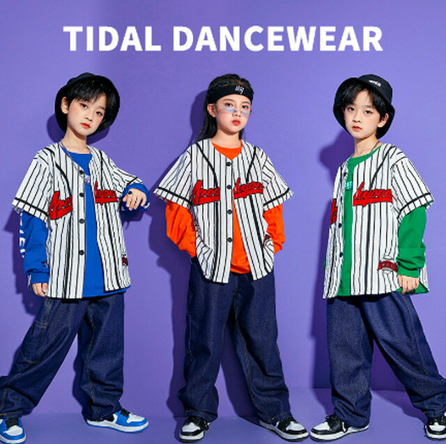 キッズ こども ダンス衣装 ダンスレッスン着 長袖 Tシャツ ロンT 緑 オレンジ 青 ストリート カジュアル ヒップホップ 110 120 130 140 150 160 170 大量 ダンスチーム シャツパンツTシャツ (グリーン)Tシャツ (オレンジ)Tシャツ (ブルー)送料無料 キッズ こども ベースボールシャツ 黒 ロンT 白 ボトムス カーキ セットアップにも ダンス衣装 レッスン着に ストリート ダンス衣装 カジュアル 舞台 大量オーダー2,980円送料無料 キッズ こども ダンス衣装 レッスン着に 大人サイズもあり 柄シャツ 長袖シャツ オレンジ柄 フルーツ柄 花柄 ストリート ダンス衣装 カジュアル 舞台2,780円送料無料 キッズ こども ダンス衣装 レッスン着に シルバー光沢 長袖 ジャケット ＋ボトムス セットアップ 2点セット ストリート ダンス衣装 カジュアル 舞台5,980円 関連ワード キッズ こども ダンス衣装 ダンスレッスン着 長袖 Tシャツ ロンT 緑 オレンジ 青 ストリート カジュアル ヒップホップ 110 120 130 140 150 160 170 大量 ダンスチーム