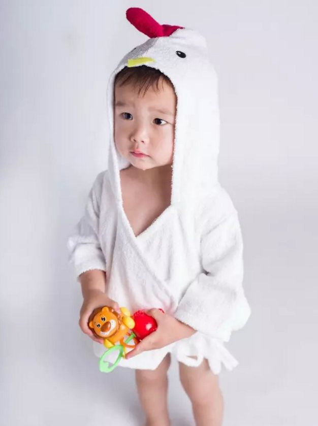 【クリックポスト全国送料無料】鶏 チキン にわとり 子ども用バスローブ さわり心地抜群で気持ちがいい ...