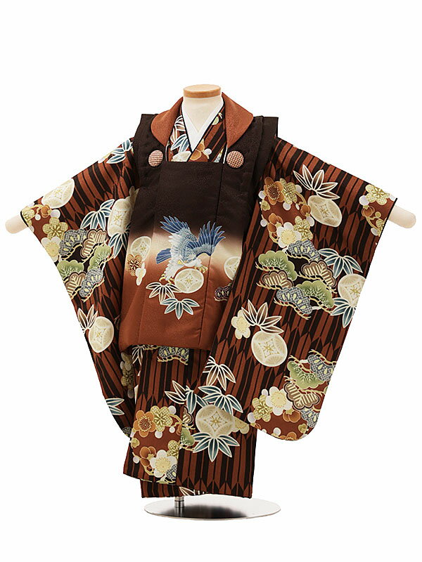 七五三 レンタル(3歳男の子/被布)A31Z/こげ茶 鷹×ブラウン矢羽根松竹梅 着物 男の子 レンタル 七五三 子供和装 被布コート 貸衣装☆新品足袋プレゼント...