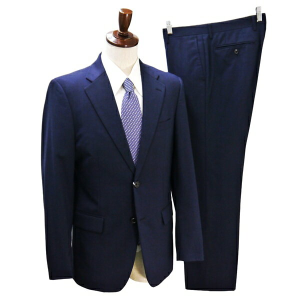 【商品説明】 ・春秋対応。2つボタンシングル。背抜き。センターベント。フラップポケット。ネーム刺繍なし。開き見せ。 ノータック。裾シングル。 ・カラー：ダークネイビー ・素材：画像参照 ・製造会社：(株)ファイブフォックス ・型番：47-01SF01 ・表記サイズ：ジャケット「L」　スラックス「L」 参考日本サイズ：「XL」「YA8」程度 (実寸サイズを参考にスタッフがスーツサイズを割り出したため、表記サイズと異なっている場合がございます。 1つの理由としては前所有者様が寸法直しなどをされた事等が考えられます。あくまでスタッフの主観となりますので必ず実寸をご確認下さい。) ・実寸：[ジャケット] 着丈72　袖丈64.5　肩幅46.5　身幅51 　　　　 [スラックス] ウエスト(内周)87.5　股上25　股下75　モモ幅29.5　裾幅19　[単位cm] 　　　　 「ウエストは最大4cmひろげることができます。裾(股下)はシングルで最大8cm出せます。」 ※商品のサイズ補整等は当店では承っておりません。 現状でのお渡しとなります。 ※※手作業での採寸により若干の誤差はご了承ください。 ■状態評価は「表地（全体的）」と、「裏地」の2種類の状態を分けて表記させて頂いております。 表地（全体的）状態：A 裏地状態：S