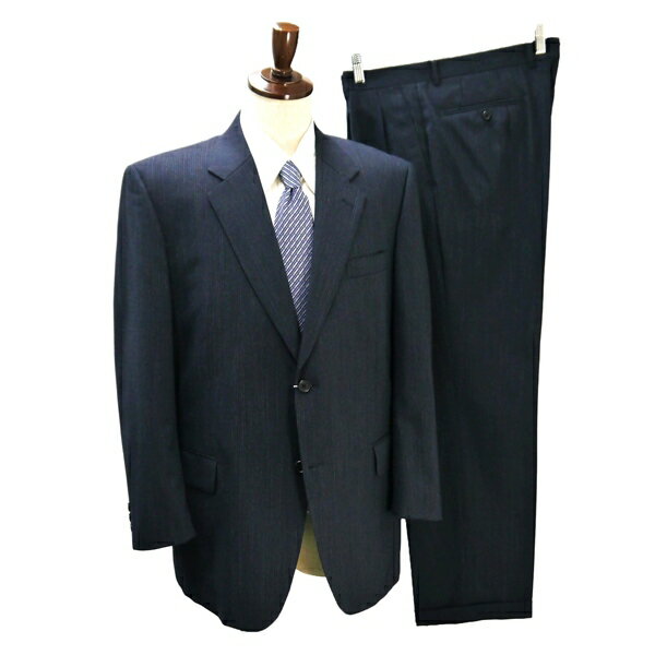 2つボタン シングルスーツ 袖口3つボタン BE6 XL ダークネイビー 濃紺色 ストライプ ツータック 春秋 合物 17002 6NC056 【送料無料】【中古】【メンズビジネス】202603