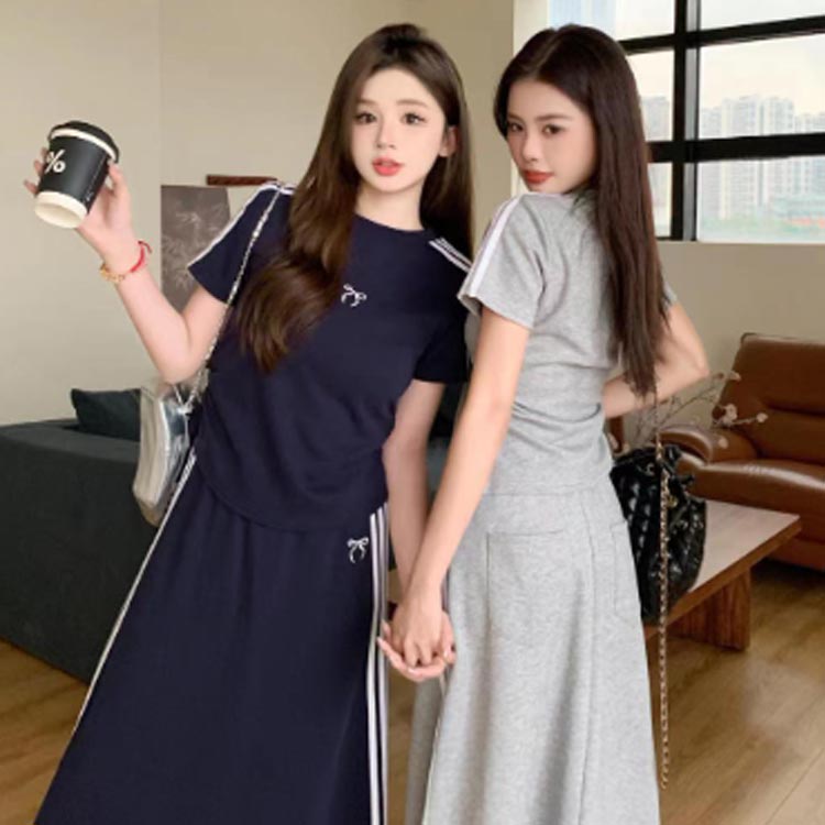 上下セット 春夏 スウェット ジャージ ジャージ 半袖 スカートスーツ カジュアルセットアップ 無地 シンプル 半袖tシャツ ロングスカート おしゃれ 可愛い ゆったり 普段着 ネイビー