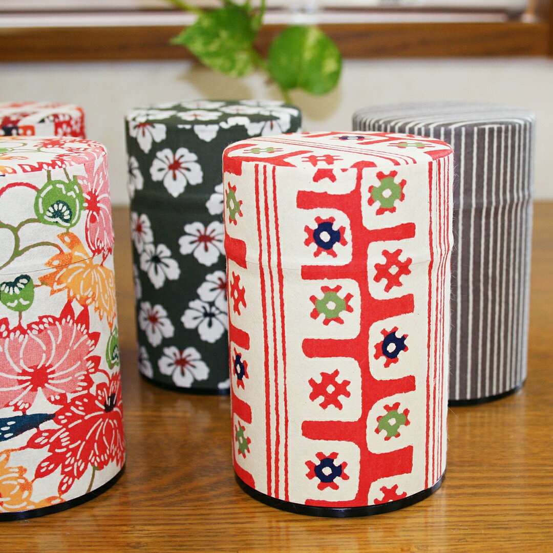 茶筒 和紙茶筒 ぽッ・かん 和柄 (シンプル) S /894987/ 日本製 美濃和紙 和柄 和風 茶缶 お茶っ葉入れ おしゃれ 茶葉 紅茶 緑茶 コーヒー豆 てまひま工房 :7110-894987:昭和のレトロ金物屋関口国吉商店 通販 竹 茶筒 茶葉 コーヒー豆入れ バンブー 茶筒 和紙茶筒 ぽッ・かん MULTICAN アルミ 大 842056 日本製 美濃和紙 和柄 和風 茶缶 お茶っ葉入れ おしゃれ 茶葉 紅茶 緑茶 コーヒー豆 てまひま工房