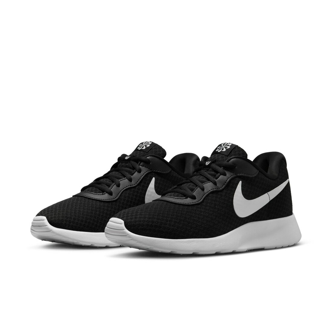 【ワンダフルデー】【20時～4H限定P10倍】【20%OFF】 ナイキ NIKE レディース タンジュン イージーオン DV7786-001 おしゃれ シンプル ランニング ウォーキング 運動 通勤 通学 軽量 軽い