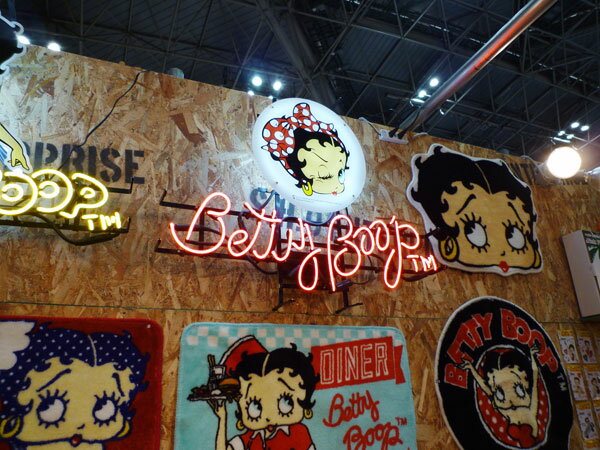 完売 ベティちゃん Bettyboop ベティ ブープ フェイス ネオンサイン 85cm ベティちゃんグッズ ネオン管 ネオン看板 看板 アメリカ雑貨 ベティちゃん 西海岸風 インテリア アメリカン雑貨 Web限定 Szekelyszarvas Hu 完売 ベティちゃん Bettyboop ベティ ブープ フェイス ネオンサイン 85cm ベティちゃんグッズ ネオン管 ネオン看板 看板 アメリカ雑貨 ベティちゃん 西海岸風 インテリア アメリカン雑貨 Web限定 Szekelyszarvas Hu