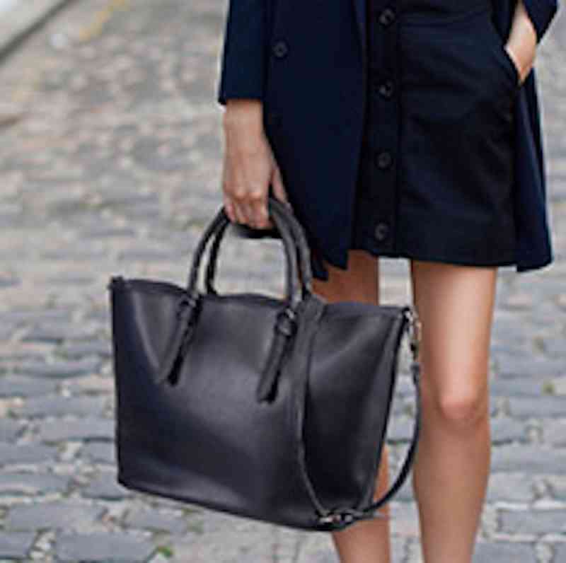 トートバッグ レディース 肩掛け ファスナー 布 ゴルフ レザー革 A4 レザー 通勤 本革 大きめ 黒 2WAY 春 本革 縦型 ブランド かばん 小さめ 秋 軽量 冬 夏 バッグ おしゃれ キャンバス ビジネス 革 ショルダーバッグ ミニトート ナイロン ブランド bag-1004