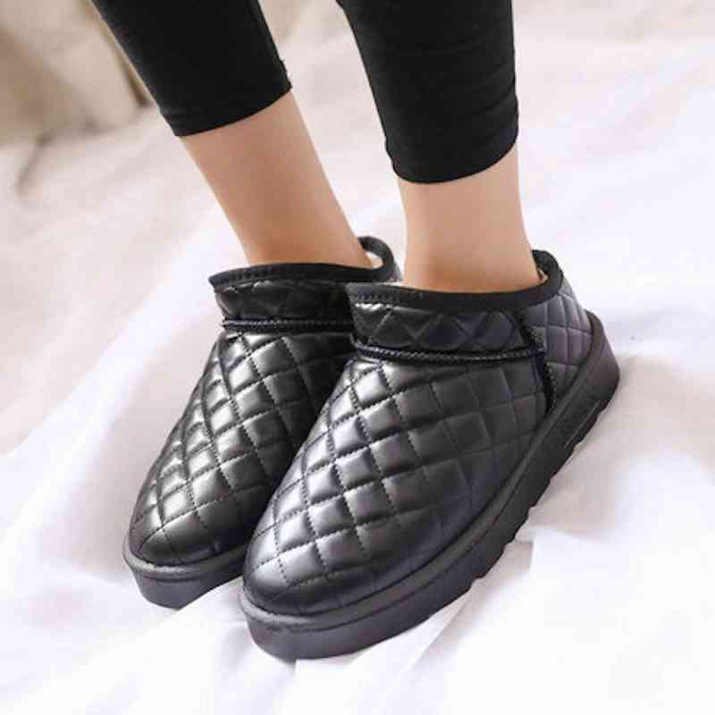 スリッポン スニーカー 靴 秋 おしゃれ 3E キルティング 軽い ボア かわいい レディース シューズ 白 あったか ハイカット 歩きやすい 疲れない 幅広 ...