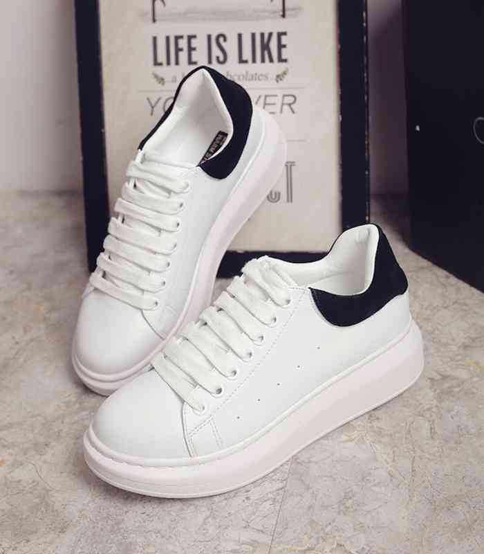 【＼クーポン利用で20%OFF!／】 スニーカー レディース ブランド 3E 歩きやすい ハイカット 4E 疲れない ボア ピンク キルティング シューズ 軽量 夏 厚底 おしゃれ 白 靴 あったか 人気 冬 春 新作 24.5 キャンバス 軽い 幅広 黒 5E グレー かわいい 雪道 秋