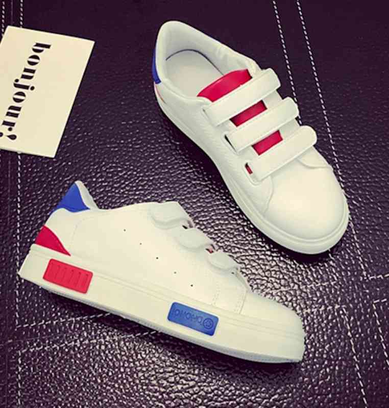 【＼クーポン利用で20%OFF!／】 スニーカー レディース スリッポン 疲れない 新作 人気 軽い 黒 靴 幅広 春 ボア あったか 5E 夏 ハイカット かわいい 歩きやすい 厚底 3E グレー 4E キャンバス キルティング ブランド 雪道 白 シューズ 冬 ピンク 軽量 秋 24.5