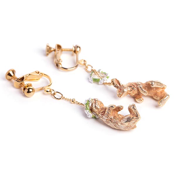 クローバーピクニック ゴールド イヤリング：Palnart Poc（パルナートポック）