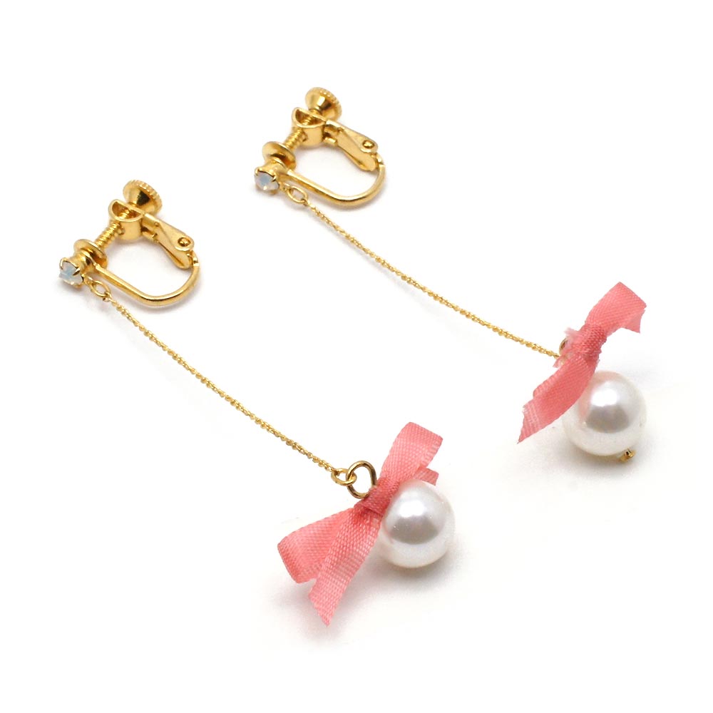 ライオンシップのribbon&shell pearl イヤリング：zoule（ゾーラ）｜アングル2