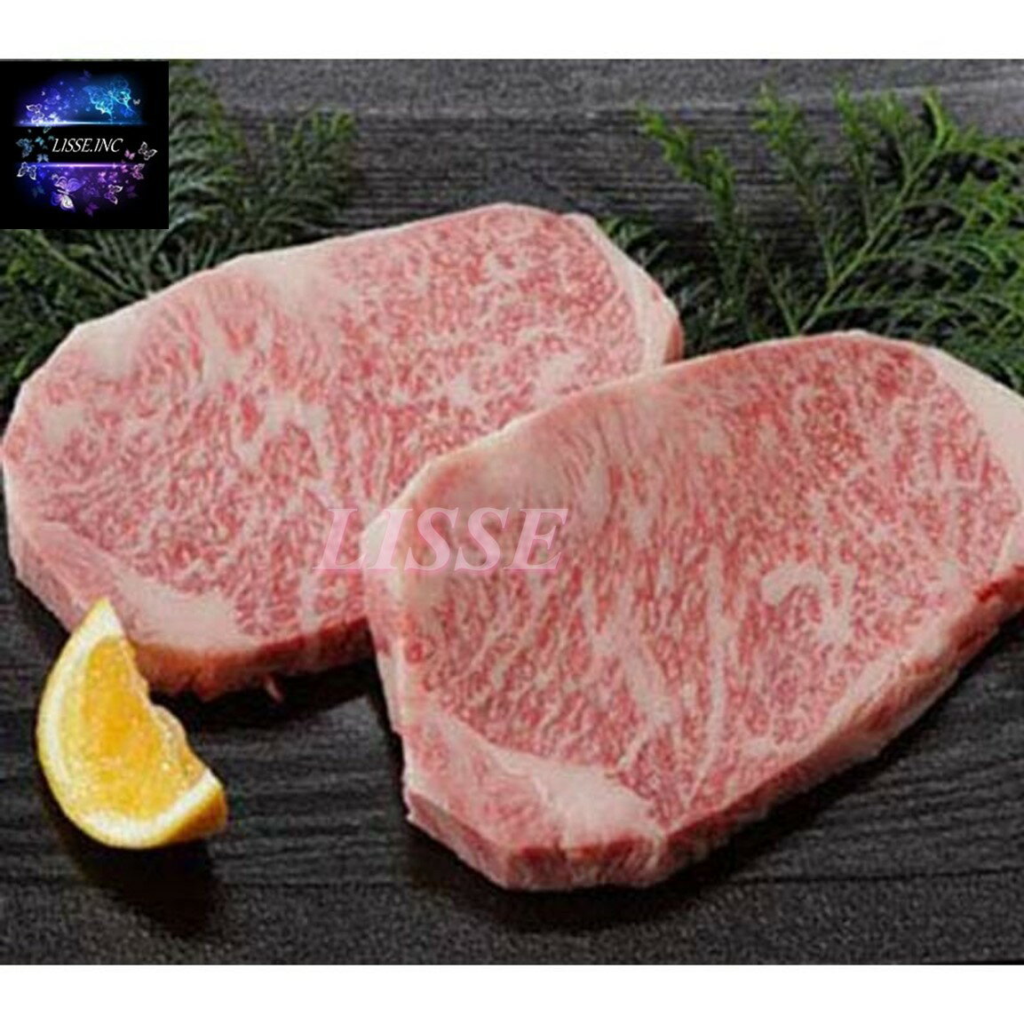 くらぞの牛 ロースステーキ 2枚 約400g 宮崎牛 倉薗牧場 産地直送 正規品取扱店 宮崎牛 倉薗牧場 商品情報 くらぞの牧場の所在地「宮崎県小林市」は宮崎県の南西部に位置する自然豊かな町。霧島連山に囲まれた雄大な風景や、随所で湧出する名水を生かした温泉地も多数あり、現在は多くの移住者が訪れる町としても知られるようになりました。そんな小林市の人里離れた山奥に、くらぞの牧場の牛舎はあります。周りには棚田を彷彿させる広大な田園風景が広がり、きれいな空気と心地よい風が、牛たちを優しく包み込んでくれます。ストレスとは無縁の世界で、のんびり育つ牛たちは、本当に心地好さそうな表情を見せてくれます。宮崎県小林市は、黒毛和牛ブランド「宮崎牛」の一大産地。その中でも、ことさら優良な肉質の宮〓牛が生産されるまちです。その上質ロースを贅沢にご堪能ください。 内容量：2枚　400g賞味期限：冷凍200日配達方法：クール冷凍便北海道、沖縄別途送料がかかります。離島へは発送出来ません。 1 ※こちらの商品は産地直送の為キャンセル不可になります。メーカー直送便の為他のお品物と同時購入、同胞発送配達指定日はお受けできません.。 ※代金引換でのご購入はお受けしておりません。 ※離島へは発送出来ませんのでご了承ください。 ※類似品、転売品にはお気を付けください。弊社は正規品お取り扱い店ですのでご安心してお買い求め頂けます。