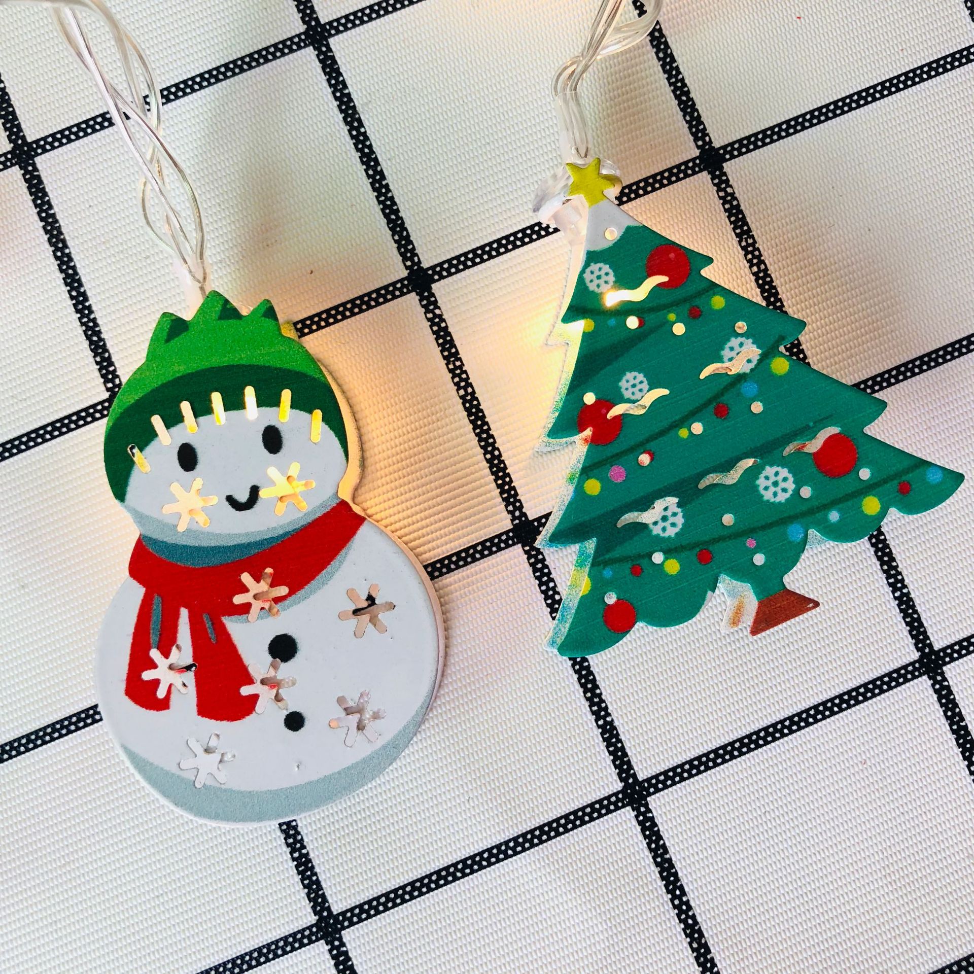 �ڤ��㤤ʪ�ޥ饽�󡦤����ڡ��ݥ����6�ܡۥ���ߥ͡������饤�� �İ��� ���� ���� ���ꥹ�ޥ����� ���� ��ĥ��å� LED ��󥿥� �İ��� ���ꥹ�ޥ����� ���� USB�� ���� ���� ���� ���� ���ꥹ�ޥ� �ϥ������� ��2�ĥ��åȡ�