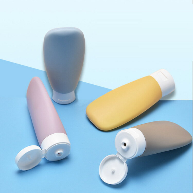 4個セット トラベルボトル 60ml クリアポケット付き 漏れ防止 小分け容器 詰め替え容器 シャンプーボトル 携帯便利 小分けボトル 携帯用容器 旅行用品 旅行用 容器 詰め替えボトル 携帯 旅行用 出張用 60ml 詰め替え