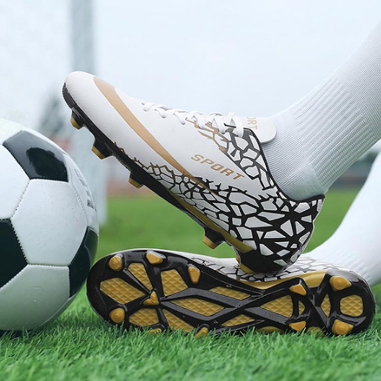 サッカーシューズ トレーニングシューズ サッカースパイクシューズ キッズ 運動靴 ...