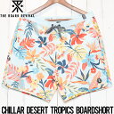 THE ROARK REVIVALのストレッチボードショーツ 「 CHILLAR DESERT TROPICS BOARDSHORTS 17" 」 RB364 膝上ほどの17インチレングス。 リサイクルポリエステルを使用した4WAYストレッチボードショーツ。 前開きのない機能性重視の仕様。 サイドポケット。 フロント左下にロゴプリント。 ウエストは多少調整が可能です。 バックにジップポケット。 ポケット内にはキーループを備えています。 ※総柄の為、デザインのパターンが写真と異なる場合があります。 カラー：LBL ライトブルー 素材：42% POLYESTER / 33% RECYCLE POLYESTER / 17% COTTON / 8% SPANDEX サイズ：※約cm ( ウエスト / 総丈 / 股下 / 裾幅 / わたり ) 28 : ( 74 / 42 / 18 / 26 / 27 ) 30 : ( 78 / 42 / 17 / 27 / 29 ) 32 : ( 82 / 44 / 18 / 28 / 31 ) ※お使いのモニターや機種によって、色の見え方が掲載の写真と異なる場合がございます。 ※ブランドまたはアイテムにより、表記のサイズに若干の差がある場合がございます。 ※販売価格は入荷の時期によって変動する場合があります。予めご了承下さいませ。 ※店頭や他サイトでも販売しておりますので、随時在庫が変動しております。 ご注文が確定しても、タイミングによっては商品がご用意出来ない場合がございます。 #THE ROARK REVIVAL #ロアークリバイバル #HALFPANTS #BOARDSHORTS #ショーツ #パンツ #ボードショーツ #ハーフパンツ #メンズ #水着 #サーフパンツ #サーフブランド #SURF #SKATE #CALIRORNIA #カリフォルニア