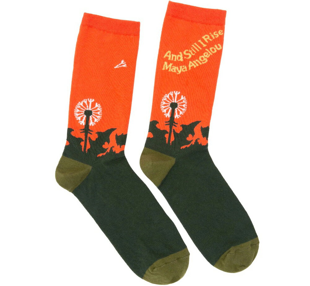 [Out of Print] Maya Angelou / And Still I Rise Socks - [AEgEIuEvg] }EAWFE / AhEXeBEACECY \bNX