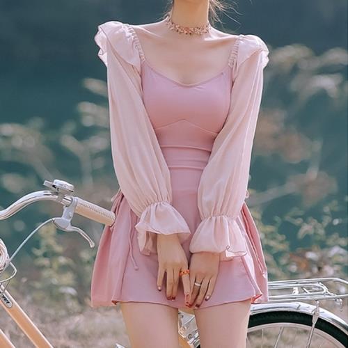水着 ワンピース スイムウェア レディース 体型カバー 韓国 夏 可愛い おしゃれ カバーアップ ママ レースアップ 細見え 長袖 お腹カバー 二の腕カバー セクシー シンプル フリル フレア オトナ女子 リゾート プール 海外 可愛い 大人 大きいサイズ ピンク ブラック M L XL