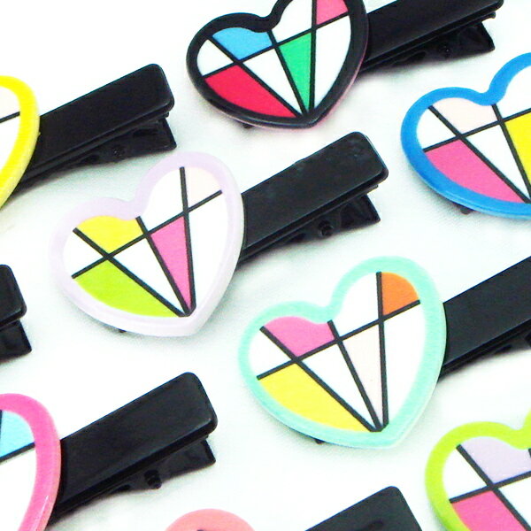 キュートなハートモチーフ付きミニヘアクリップヘアアクセサリー ヘアーアクセサリー プチプラ 幾何学模様 ピンク 紫 パープル ラベンダー イエロー 黄色 ブルー...