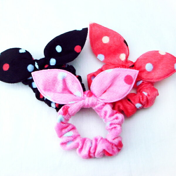 起毛素材のドット柄ウサ耳リボンシュシュ☆ヘアアクセサリー ヘアーアクセサリー りぼん うさ耳 うさみみ 水玉模様 ピンク イエロー 黄色 グリーン 水色 緑 ミ...