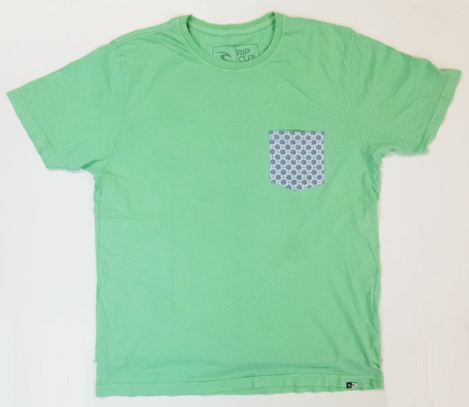 〇【 RIPCURL リップカール 】『 花柄 （ ポケット付き ） グリーン （ Lサイズ ） 』 Tシャツ アメリカン雑貨 アメリカ雑貨 アメ雑 ユニセックス メンズ レディス プリントTシャツ シンプル アメリカ直輸入