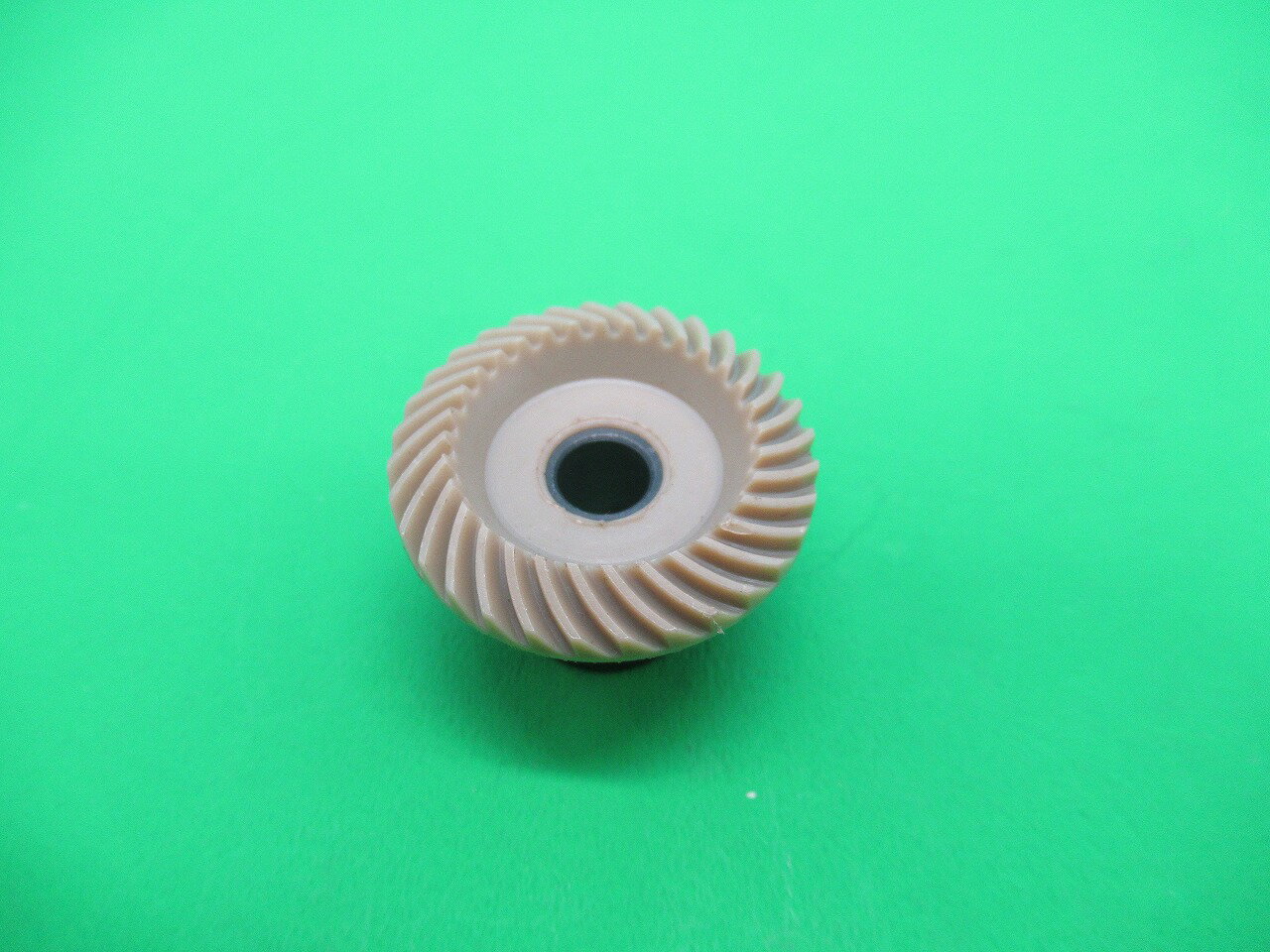 【新品】ギャア　　パーツ番号：673078003 直径約32MM*内径約7MM