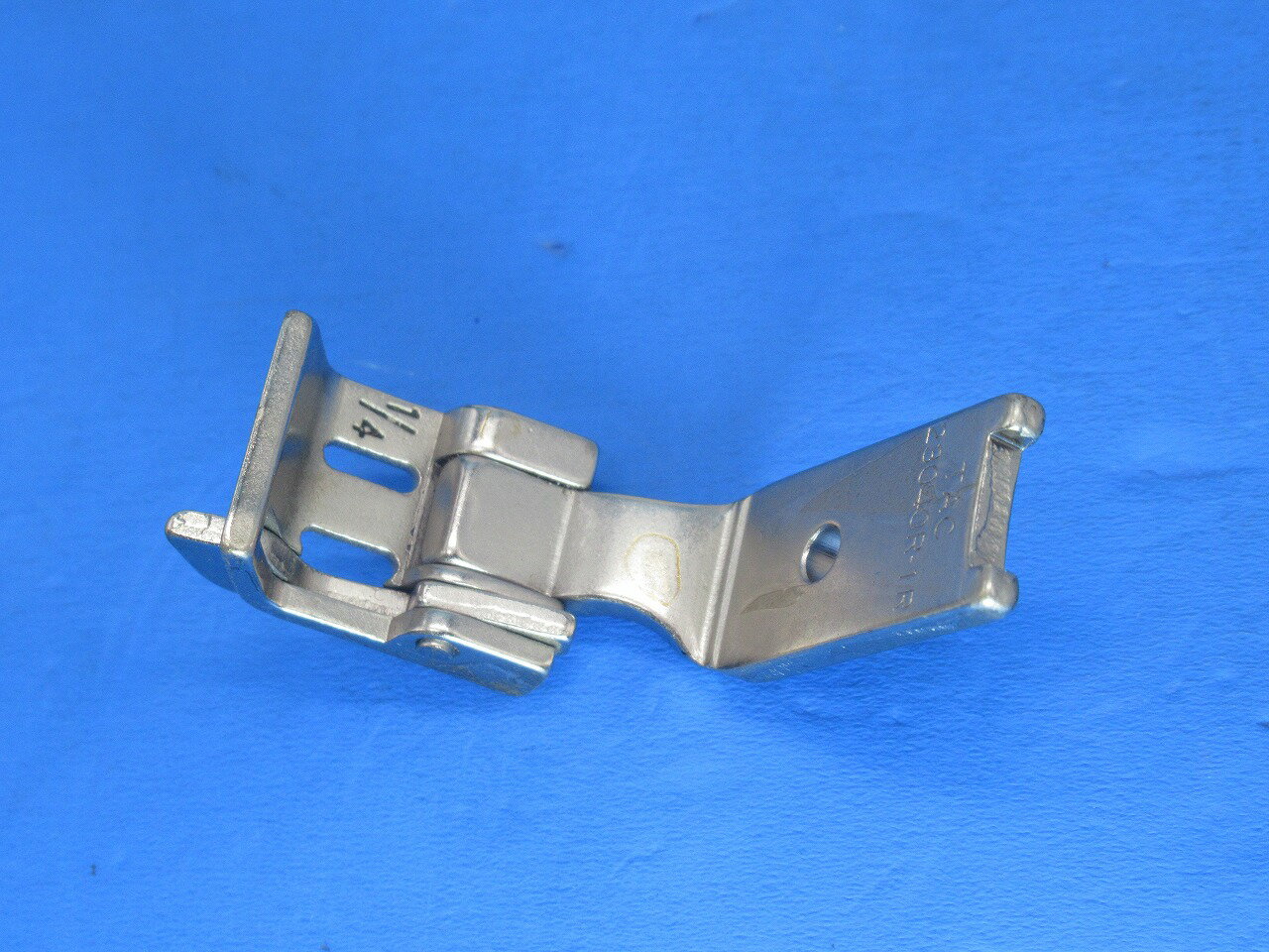 ڿʡ۳ƥߥ᡼2ܿ˿ߥ󡡥1/4ʿ6.4mm˥ѡֹ桧TAC 23040R-1R