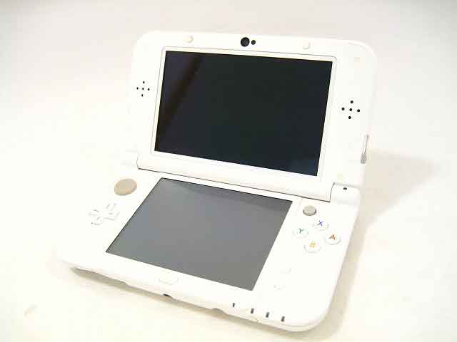 Nintendo / 任天堂 NEW NINTENDO 3DS LL RED-001 ゲーム機器 ホ ...