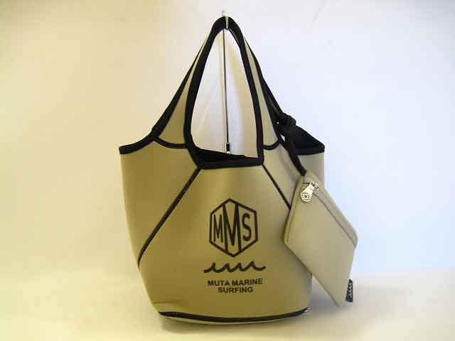 Muta/ムータ MARINE SURFING ウェットスーツ素材 ポーチ付 トートバッグ ハンドバッグ レディース ベー..