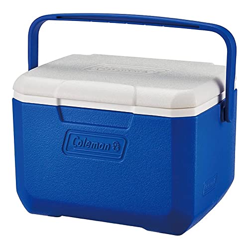 特殊:B000IBWI42コード:3138522114923ブランド:コールマン(Coleman)規格：2000036076商品カラー: ブルー商品サイズ: 高さ21、幅18、奥行き27商品重量:1653この商品についてサイズ:約27 21 18(h)cm重量:約800g容量:約4.7L材質:発泡ウレタン、ポリエチレン仕様:トレー兼用フタ? もっと見るブランドコールマン(Coleman)色ブルー材質ポリエチレン (PE)容量4.7 L商品寸法 (長さx幅x高さ)27 x 18 x 21 cm商品の重量1.65 ポンド断熱材発泡ウレタン商品の寸法21D x 27W x 18H cm発送サイズ: 高さ28.5、幅21、奥行き17.8発送重量:830350ml缶が5 6本収納可能な小型クーラーボックス。