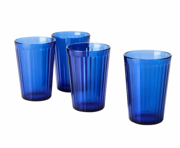 IKEA イケア VARDAGEN ヴァルダーゲン グラス 4 ピース ブルー 31 cl 熱い飲み物にも 耐久性と耐衝撃性に優れた 強化ガラス製のサムネイル