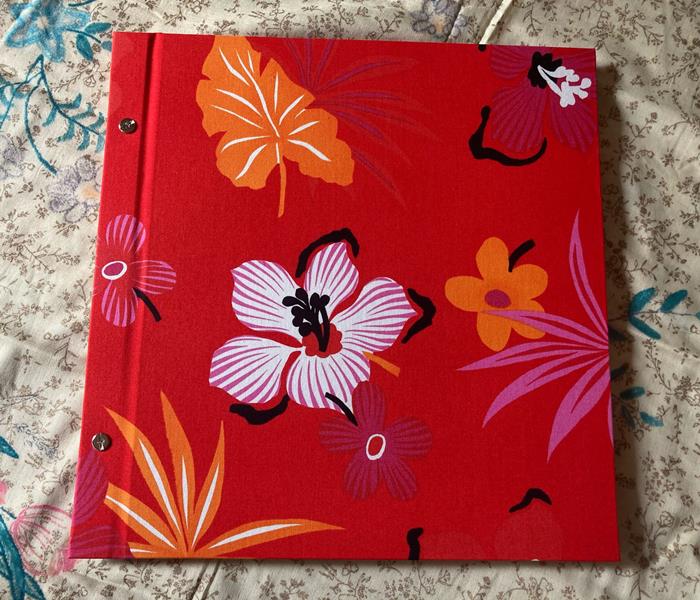 【ハワイアン柄・フォトアルバム/L台紙・大きいサイズ】TOCONUTS/トコナッツ 布張り・布表紙・スクラップ・テキスタル・ギフト・手土産 (w305×h300...