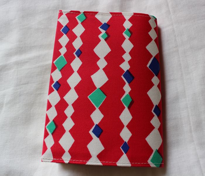 【メール便OK】文庫本・ブックカバー・かわいい 布製・ 本・サイズ TOCONUTS/トコナッツ 文庫版 可愛プリント生地 差し込むだけの簡単セット 本の厚さ1...