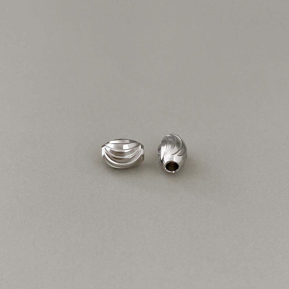 [ 2pcs ] デザインパーツ 7mm スパイラル サージカルステンレス 螺旋ビーズ スペーサー チャーム メタル