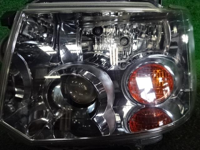 樂天商城 - 【中古】 ミツビシ トッポ H82A 左 ヘッド ライト 3G83 スタンレー STANLEY P8619 ハロゲン 8301B533