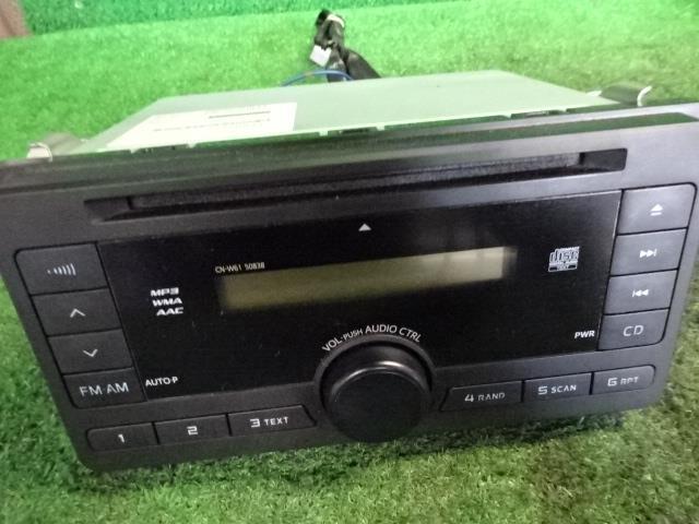 【中古】 トヨタ カローラ フィールダー NZE141G オーディオ CD 1NZ パナソニック 08600-00K11