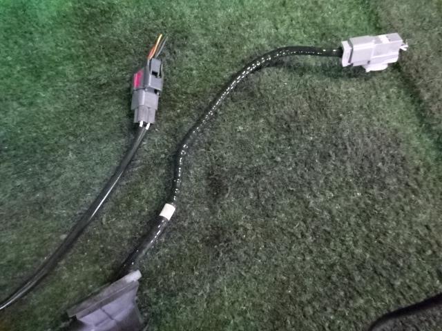 【中古】 トヨタ アイシス ZGM10G オーツー センサー 2ZR 2本セット 89467-12030