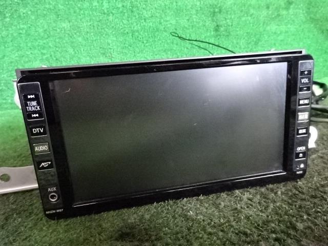 【中古】 トヨタ エスティマ G GSR50W ナビゲーション NHZN-W57 Matsushita CQ-HS0701CJ 08545-00Q21