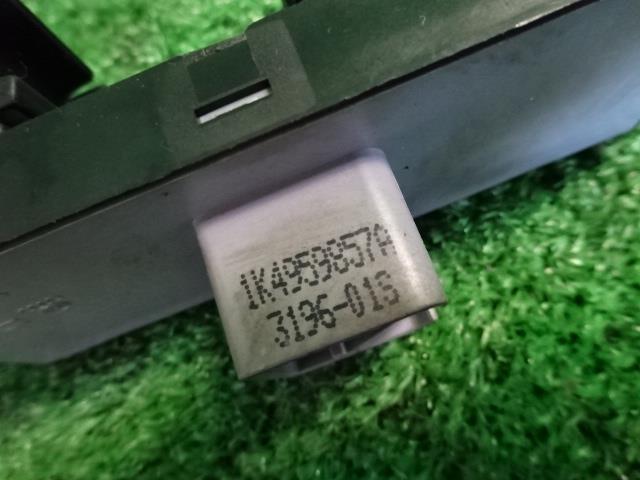 ����š� �ե��륯������� VW �����5 1KBLG �ѥ������ɥ������å� 1K4959857A ��ž��¦