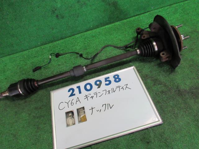 【中古】 ミツビシ ギャランフォルティス CY6A 右フロントナックル ドライブシャフト付 3870A012