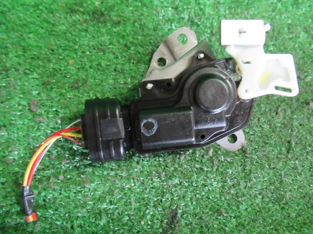 樂天商城 - 【中古】 トヨタ ラウム NCZ20 左フロントドアロックソレノイド 69140-46020