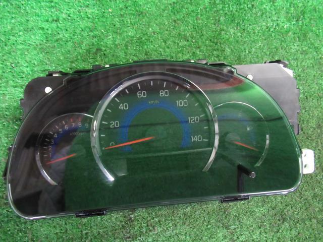 【中古】 ニッサン NV100クリッパーDR17V スピードメーター 24810-4A08C
