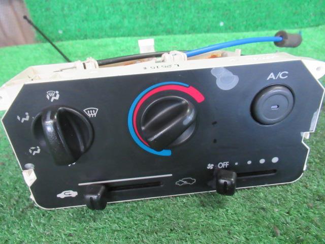 【中古】 ホンダ ライフ JB1 A/Cスイッチパネル 79500-S2K-013ZB