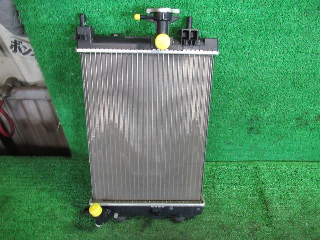 【中古】 ダイハツ ミラ L275V ラジエータ デンソー 022230-0362