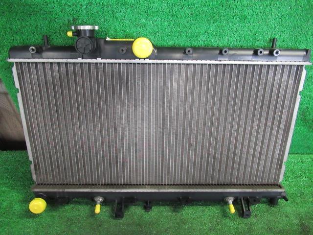 【中古】 スバル レガシィ BH5 ラジエータ カルソニック 45111AE001