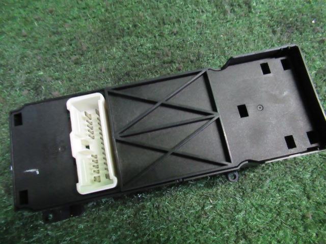 ����š� �ۥ�� ���ǥå��� RB1 �ѥ������ɥ������å� 35750-SFE-J01