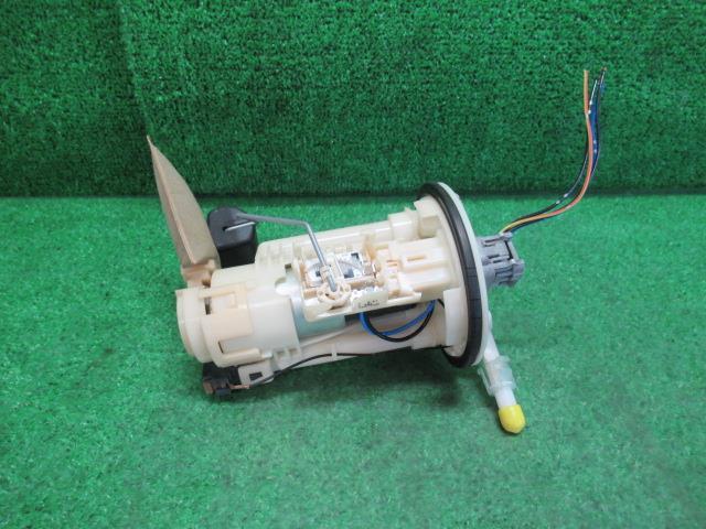 樂天商城 - 【中古】 スバル プレオ RV1 フューエルポンプ デンソー 101961-6442